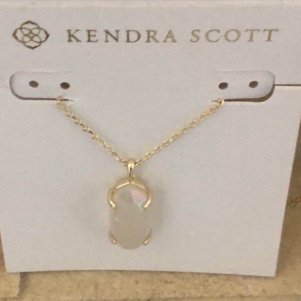 Kendra Scott necklace with Koozie - Picture 3 of 8